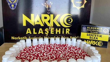 Manisa'da Uyuşturucu Operasyonu: 1803 Hap Ele Geçirildi