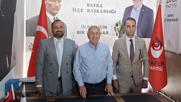 Özdağ Bafra'da Esnafla Buluştu