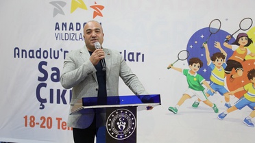 Ağrı'da ANALİG Badminton Heyecanı
