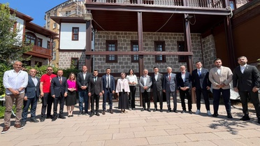 Meclis Tatile Girebilir, Olağanüstü Toplantıya Açık