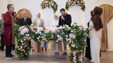 Bakan Göktaş, 100 bininci çiftin nikah şahidi oldu