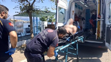 Kuşadası'nda Gezi Teknesinde Rahatsızlanan Şahıs Kurtarıldı