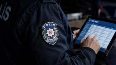 Gözaltındaki polislerin şoke eden mesajlaşması! Vatandaşın tüm mahremini çeteye sunmuşlar