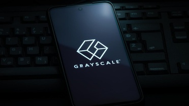 Grayscale Ethereum ve Solana stake getirisini nakit ödeyecek