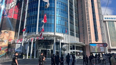 İzmit Belediyesi'ne Operasyon: 31 Gözaltı