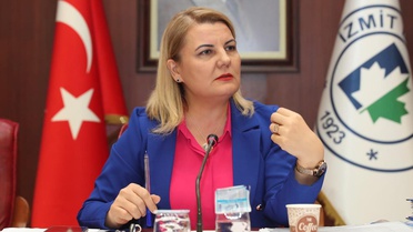 İzmit Belediyesi'ne operasyon! Başkan Fatma Kaplan Hürriyet ve eşi gözaltına alındı