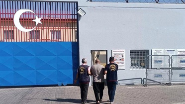 Gaziantep’te 10 yıl hapis cezasıyla aranan uyuşturucu sanığı yakalandı