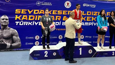 Ecrin Ülkü Asanakut Gümüş Madalya Kazandı