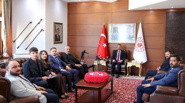 Vali Hacıbektaşoğlu Ülkü Ocaklarını Ağırladı