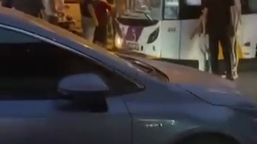 Adana'da otobüs şoförüne 10 kişilik grup saldırdı