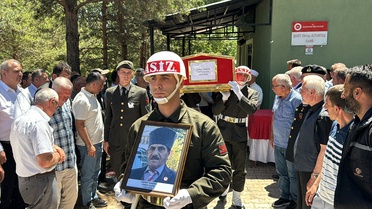 Kıbrıs Gazisi Eşref Kabak Son Yolculuğuna Uğurlandı