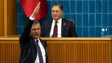 Özgür Özel'in yeni parti açıklaması sonrası CHP'de istifa dalgası