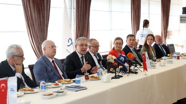 DEÜ'den İngilizce Tıp ve Havacılık Programı