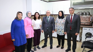 Vali Şimşek'ten Aile ve Sosyal Hizmetler Ziyareti