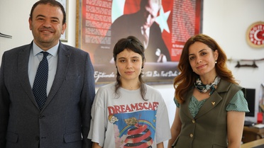 Fransızca YDT'de Türkiye Birincisi: Sena İlhan