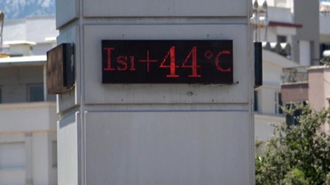 Turizm cennetinde cehennem sıcağı: Termometreler 44 dereceyi gördü