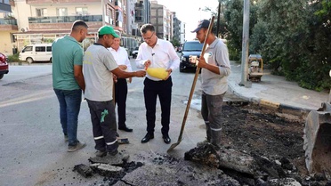 Başkan Öküzcüoğlu'ndan babasının tarifiyle işçilere serin mola