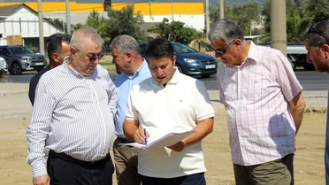 Edremit'te trafiği rahatlatacak yan yol çalışması