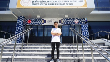 LGS'de tam puan alan Emir Kağan Çakır'ın hedefi Baykar Fen Lisesi