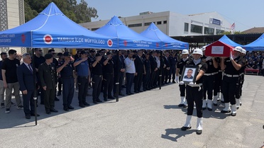 Mersin'de Kalp Kriziyle Hayatını Kaybeden Polise Tören