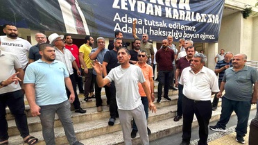 Yaşlı kadın mağdur oldu, şoförler protesto etti