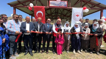Hakkari'de Berivanlara Yeni Sağım Tesisleri Açıldı