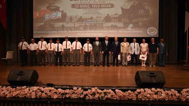 Barışa Uzanan Eller Belgeseli Isparta'da Gösterildi
