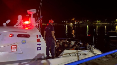 Eceabat Açıklarında 36 Kaçak Göçmen İle 2 Kaçakçı Yakalandı