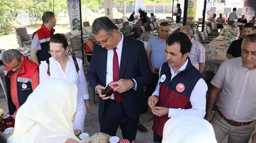 Salıpazarı Kestane Balı Hasadı Başladı