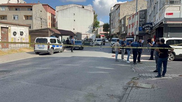 Esenyurt'ta silahlı saldırı: 2 yaralı