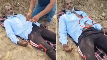 Tarlada uyuyan çiftçinin gömleğine kobra girdi! Arkadaşları zamanla yarıştı