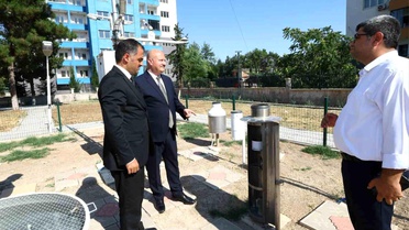 Vali Küçük Meteoroloji Müdürlüklerini Ziyaret Etti