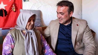 Vali Sözer, Yaşlı Vatandaşı Ziyaret Etti