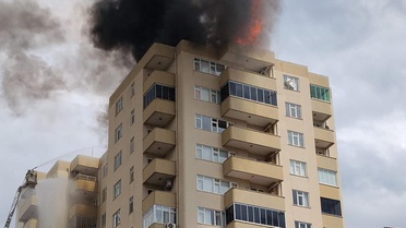 Gebze'de 15 Katlı Binada Yangın