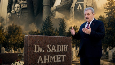Destici, Dr. Sadık Ahmet'i Andı
