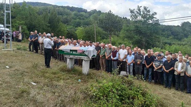 Devrek’te kaza sonrası yanan otomobilde ölen sürücü toprağa verildi