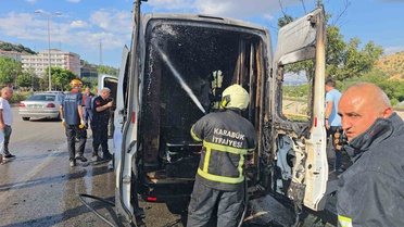 Karabük’te hasta nakil aracında yangın: Faciadan dönüldü