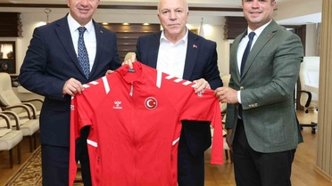 Başkan sekmen hedefi koydu: 'olimpiyat sporcuları erzurum’dan yetişecek'