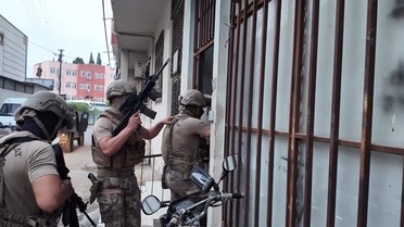 Mersin'de Uyuşturucu Operasyonu: 27 Tutuklama