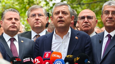 Özgür Özel'den Yeni Parti Açıklaması
