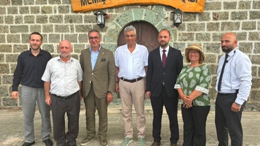 Bakan Memişoğlu Sürmene'de Ziyaretlerde Bulundu