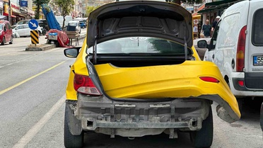 Samsun'da Motosiklet ile Taksinin Çarpışması
