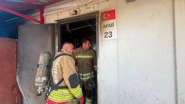 Antakya'da Konteyner Kent'te Yangın Kontrol Altında