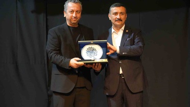 İHA muhabirlerine iki ödül