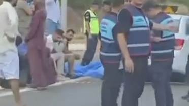 İzmir’de iki otomobil çarpıştı: 1 ölü, 5 yaralı