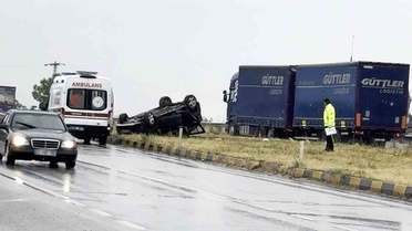Tosya'da Sağanak Kazası: 2 Yaralı
