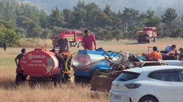 Traktörünü ve su tankerini alan yangına koştu
