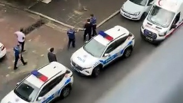 Kavga sırasında bıçak istedi, alamayınca bakın ne yaptı