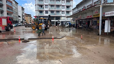 Cide'de Su Baskınları Nedeniyle Tahliye
