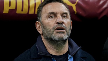 Okan Buruk iki futbolcusunun biletini kesti